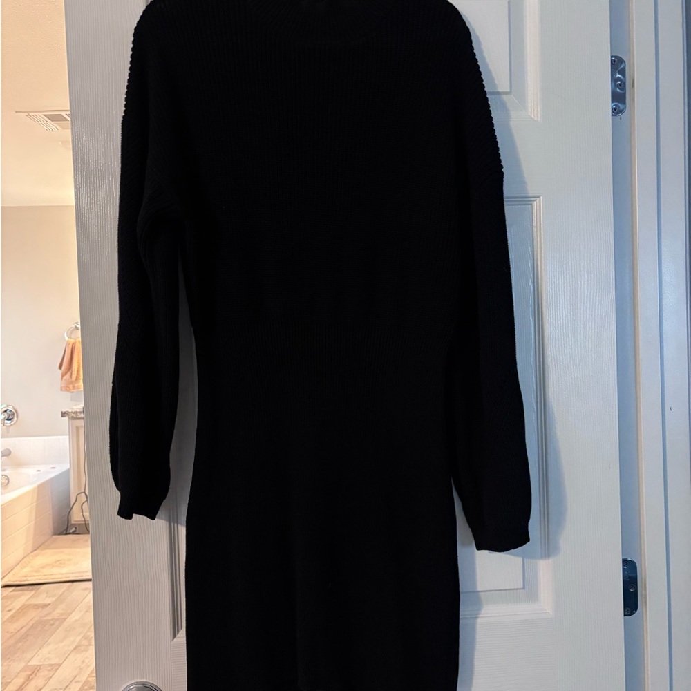 Chic Black Long Sleeve Dress